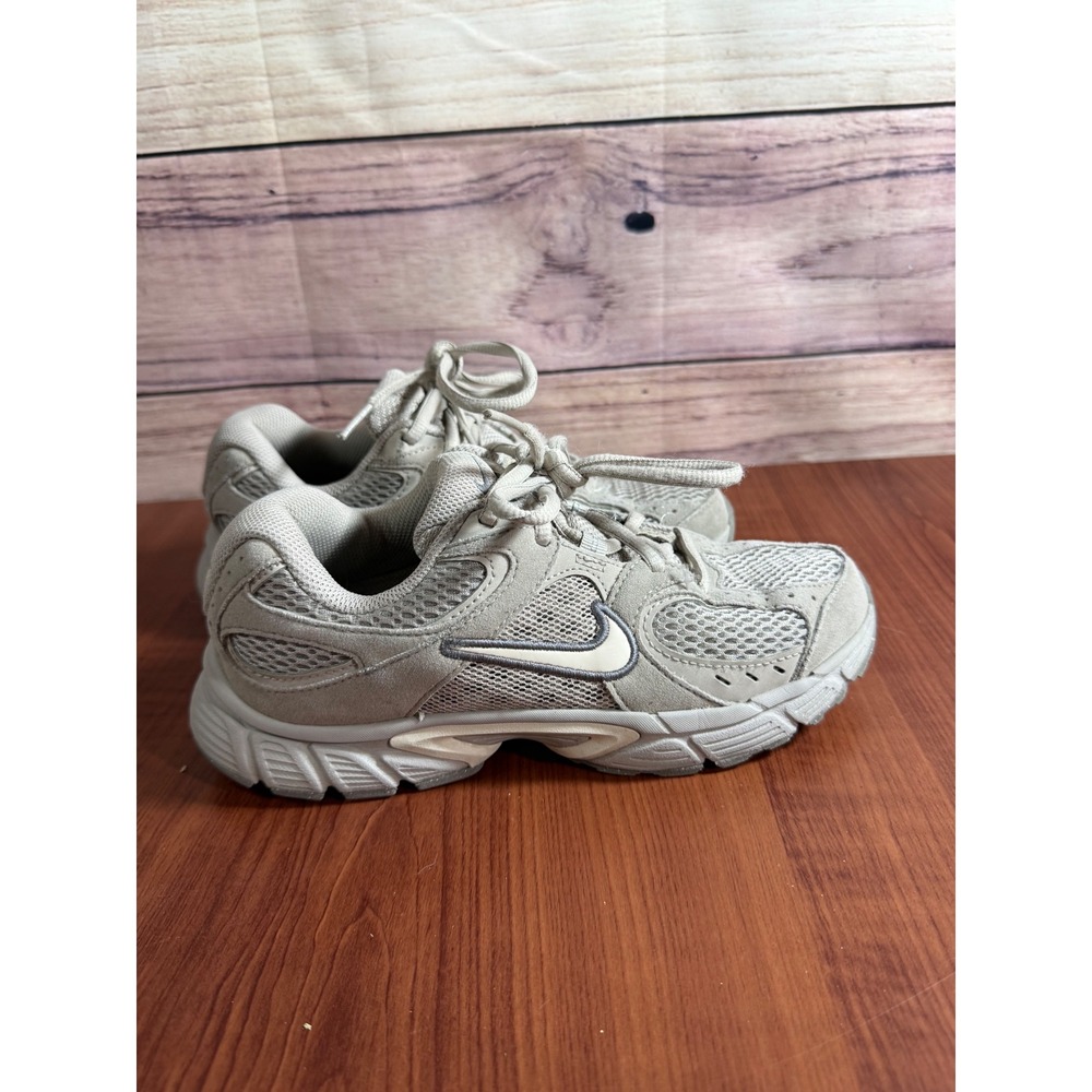Nike P-6000 Light Bone Metallic Silver Kids Sneakers IQ1644-201 Size 3.5Y